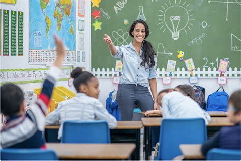 Can a Foreigner be a Teacher in USA .